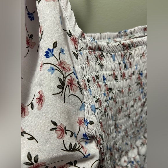 Flower Dress - Picture 3 of 3